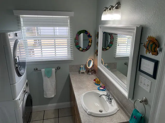 Barefoot Bungalow surroundings