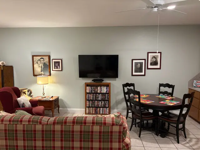 Bolivar Peninsula vacation home shower